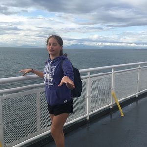 Meet your Posher, Emma